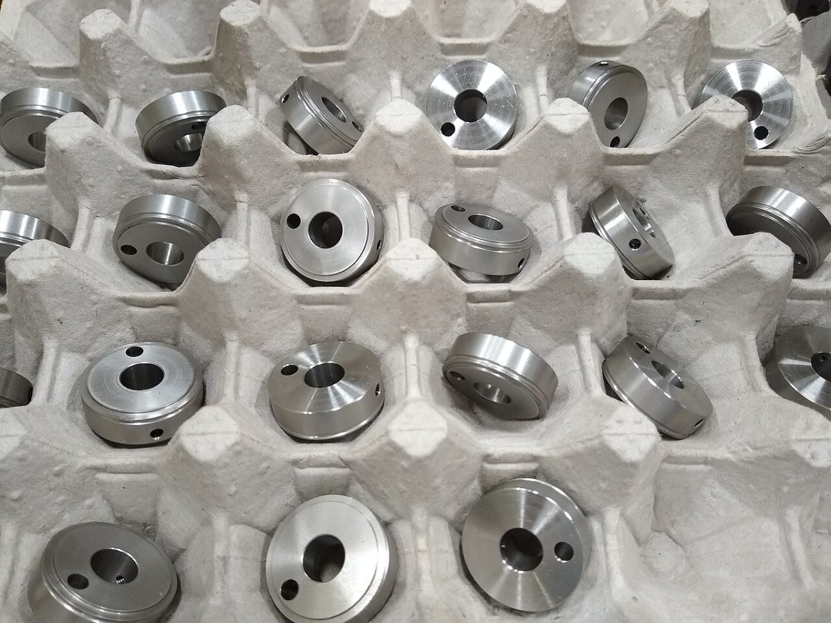 Chamfers, Fillets & Knurls: Designing Functional Edges and Grips