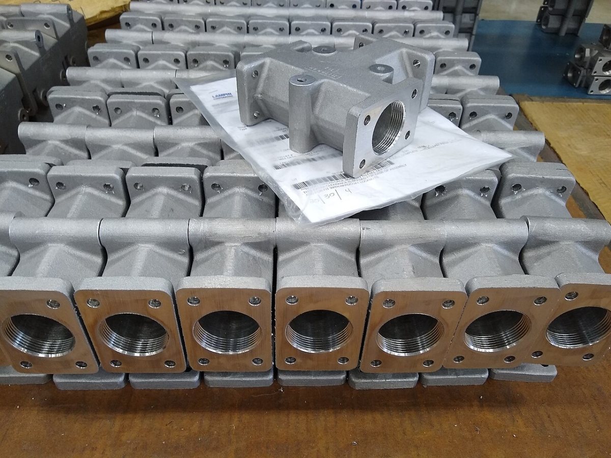 Wall Thickness Design Guide: CNC, Injection Molding, Casting & 3D Printing