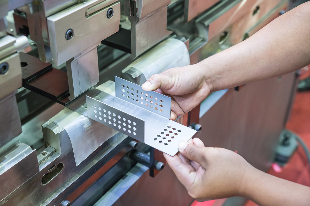 Sheet Metal Stamping Parts | Custom Fabrication & Assembly